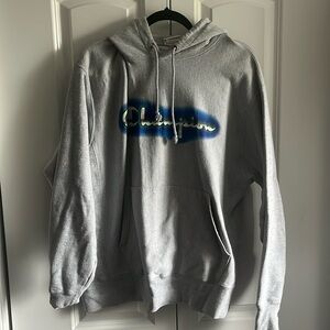 Champion Men’s Sweatshirt Size L